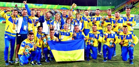 Паралімпійська збірна України з футболу стала чемпіоном світу. А до Торонто по медалі поїхали нескорені.