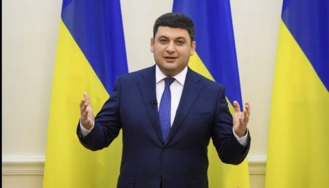 Глава українського уряду не бачить поки можливості підвищити мінімальну зарплату