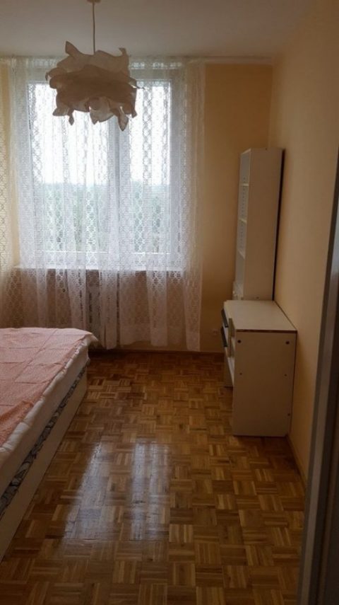 Кімната у Варшаві