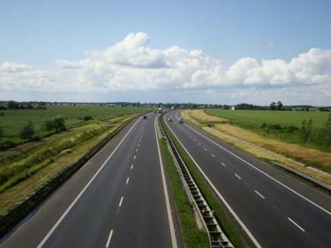 Будівництво платної дороги від Корчової до Львова розпочнеться наступного року