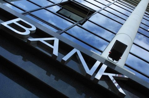 Вагаєтеся з вибором банку? Запустили програму для порівняння вартості послуг польських банків