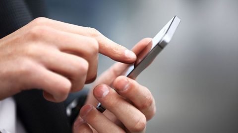 Не дайте себе ошукати! Польський мобільний оператор повідомляє про нову хвилю дзвінків з “екзотичних номерів”