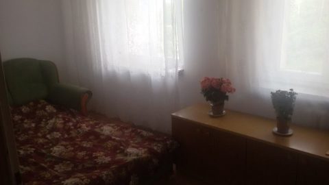 Кімната у відмінному районі Варшави!