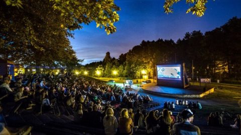 Кіно під відкритим небом в Орлово