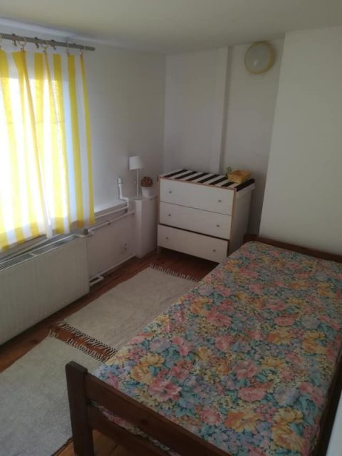 Помешкання в приватному будинку