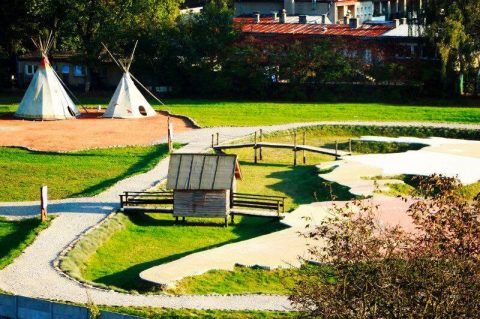 Запрошуємо до парку в Кракові  Wioski Świata