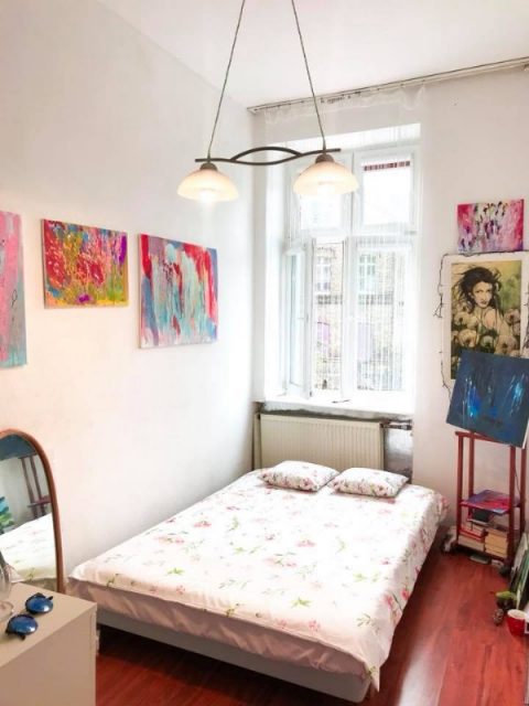 Кімната для дівчини в Гданську