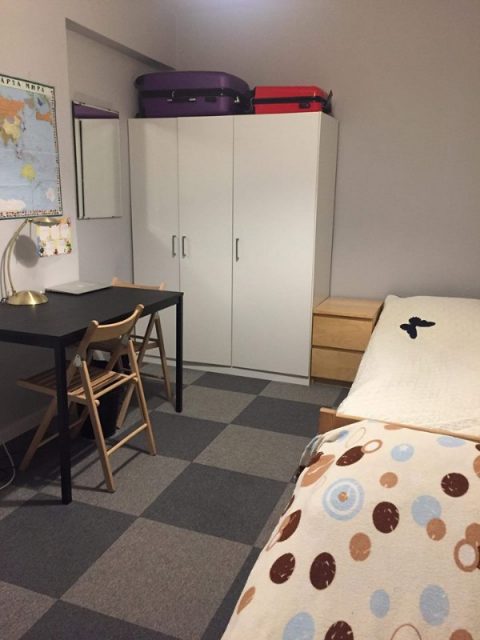 Житло для дівчини