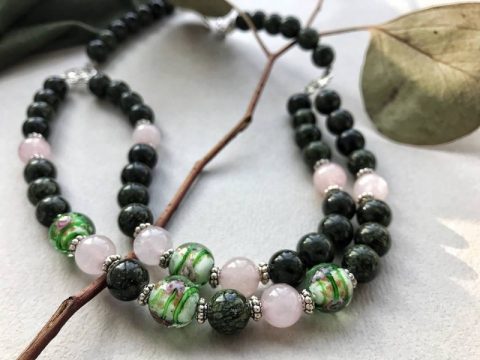 Намисто з натурального каменю