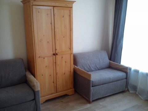 Нова квартира з підземним гаражем.