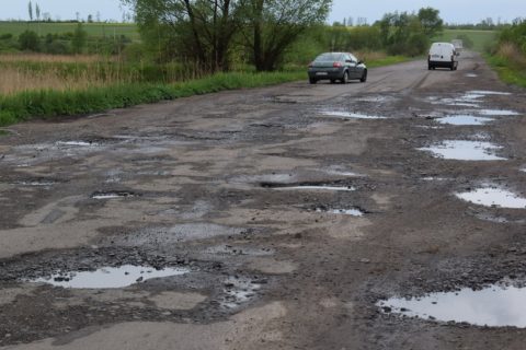 Дороги до кордону на Львівщині схоже дочекалися ремонту – запрацював “польський кредит”