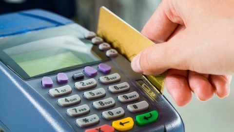 Розрахунок карткою, оплата в Інтернеті, доступ до рахунку — серйозні зміни для клієнтів польських банків