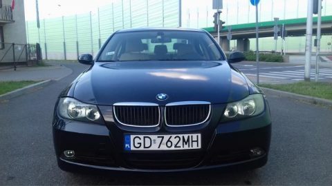 Bmw e 90 2.0i 11 000 zł