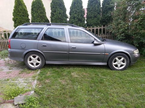 Vectra b 2.2 dti 1600 zł