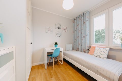 Pokój do wynajęcia przy METRO WILANOWSKA !! Al. Niepodległości