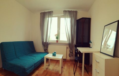 Duży pokój w apartamentowcu Bielany Metro Młociny – Przy Agorze 28