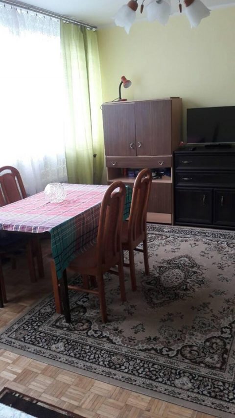 Оренда великої кімнати для однієї людини від 10 жовтня.