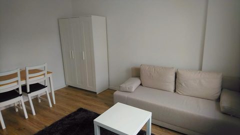 2400 zł Wynajmę mieszkanie w Centrum Warszawy