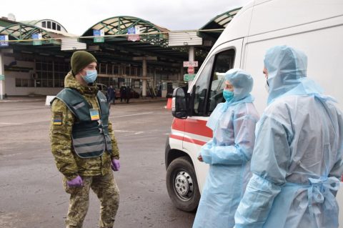 З підозрою  на коронавірус госпіталізували українця, який повернувся із Польщі