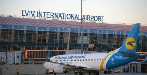 Прем’єр розповів, коли Україна планує відновлювати міжнародні авіаперевезення