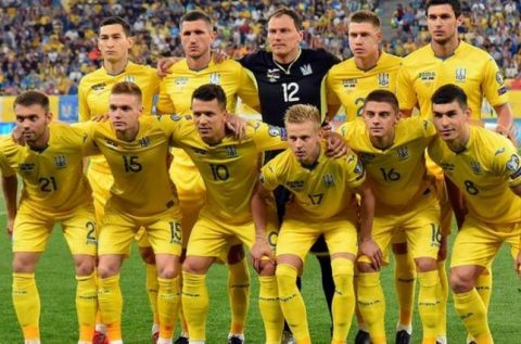Букмекери вже зробили прогноз на футбольний матч Польща – Україна. А які Ваші прогнози?