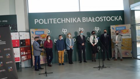 У Білостоці запрацювали безкоштовні курси польської мови для біженців з України