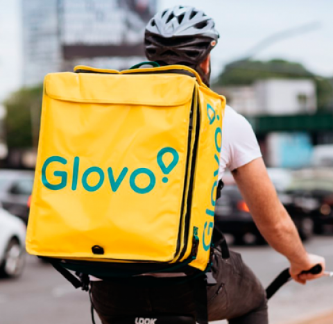 Кур’єр – доставка продуктів харчування