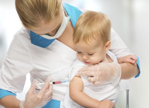 Обов’язкова вакцинація дітей що прибули до Польщі. Міф чи реальність?