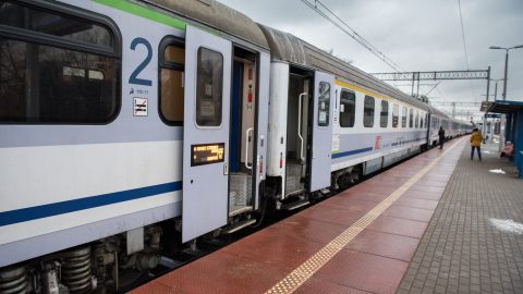 Компанія PKP InterCity вводить знижки на залізнодорожні квитки в Польщі