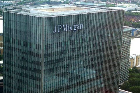 Банк “JP Morgan” планує працевлаштувати біженців з України у варшавському офісі
