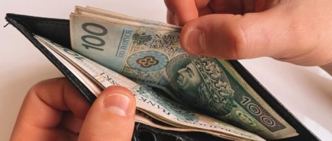 Уряд Польщі планує збільшити мінімальну заробітну плату