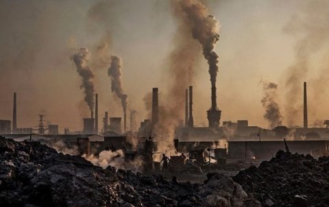 У Польщі дозволили опалювати будинки токсичним бурим вугіллям