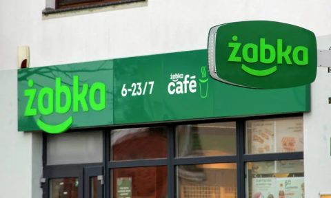 Через помилку в аплікації Żabka, клієнти вибирали товари задармо на тисячі злотих