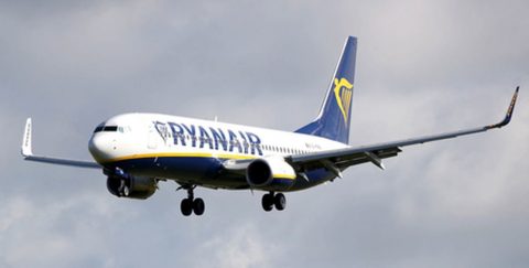 Нові та відновлені рейси Ryanair з Польщі