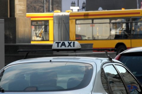В польських таксі з’явиться відео реєстрація пасажирів