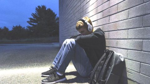 У Польщі закликають підписати петицію до міністра освіти щодо телефону довіри для дітей та молоді 116 111