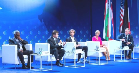 Що варто знати про Економічний форум в Карпачу?