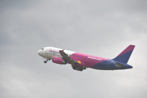 Wizz Air запропонує пасажирам нову послугу. Доплати 2,5 євро – лети спокійно
