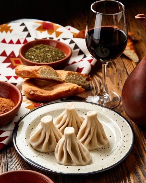 Кухар в грузинський ресторан в Вроцлаві