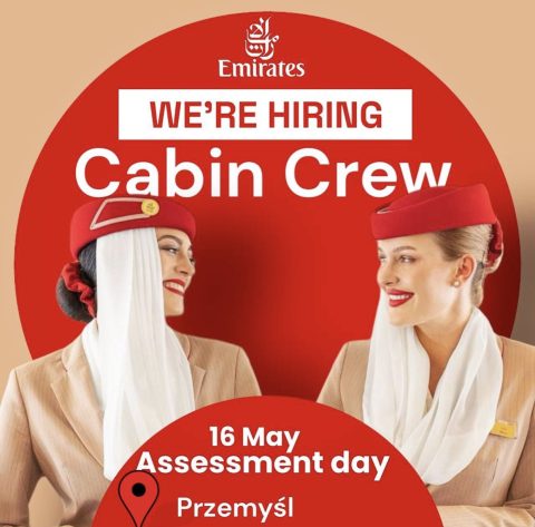 Бортпровідник ( Emirates Airline)