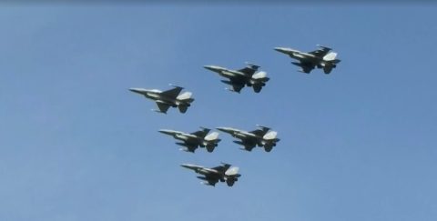 У Варшаві пройшов масштабний військовий парад з нагоди Дня війська польського. ФОТО